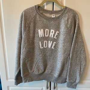 Old Navy women’s crew neck sweatshirt
